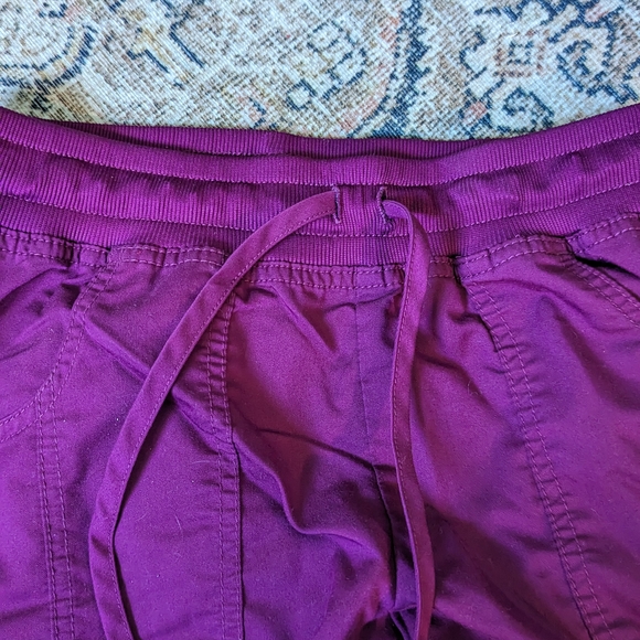 Scrub Set - Picture 5 of 5